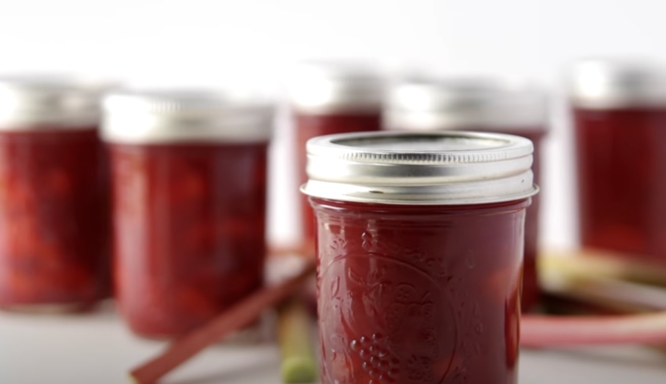 A Zesty Twist on Tradition: Rhubarb and Orange Jam